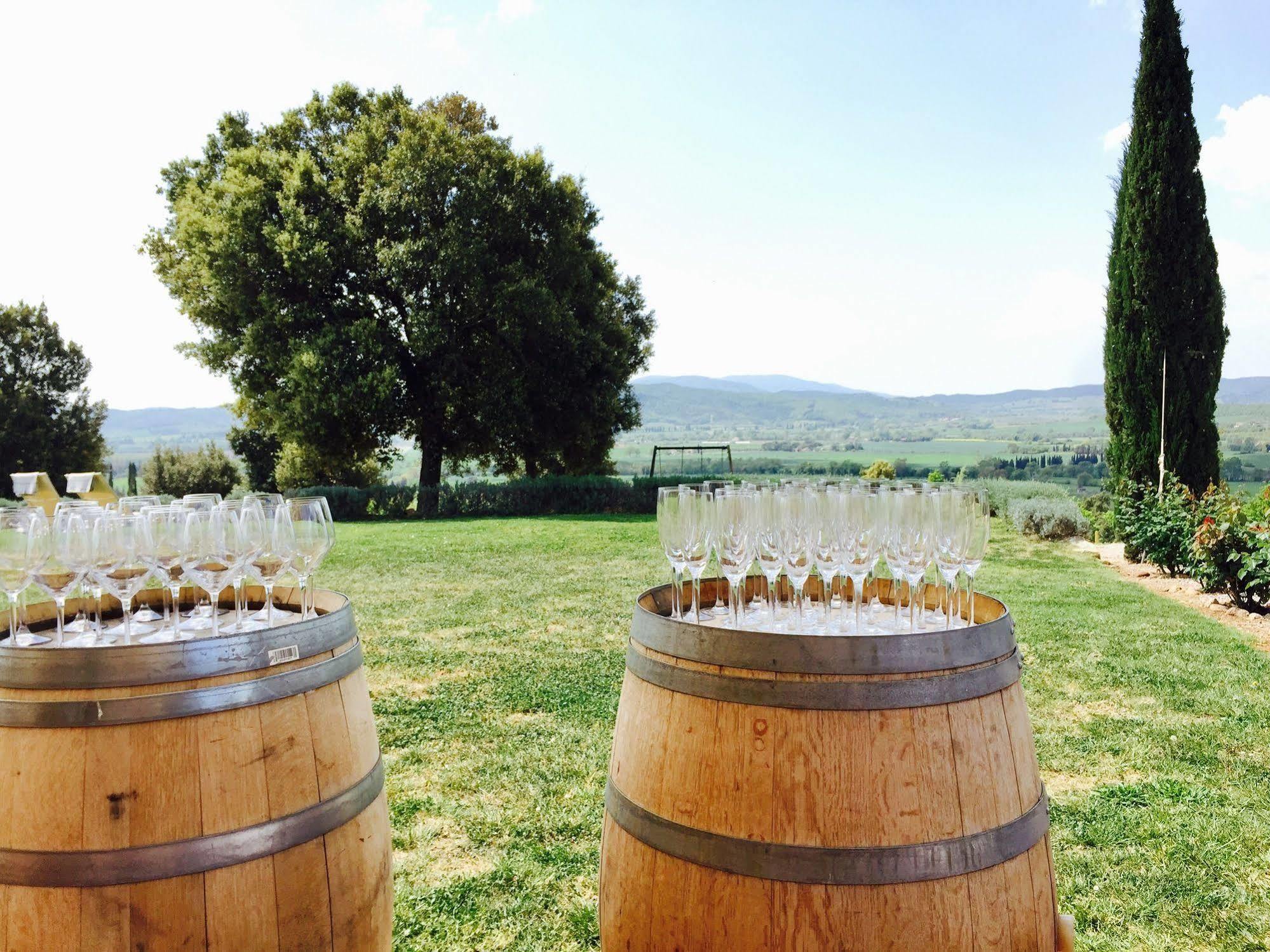 Agriturismo & Cantina Tenuta Casteani Ribolla Kültér fotó